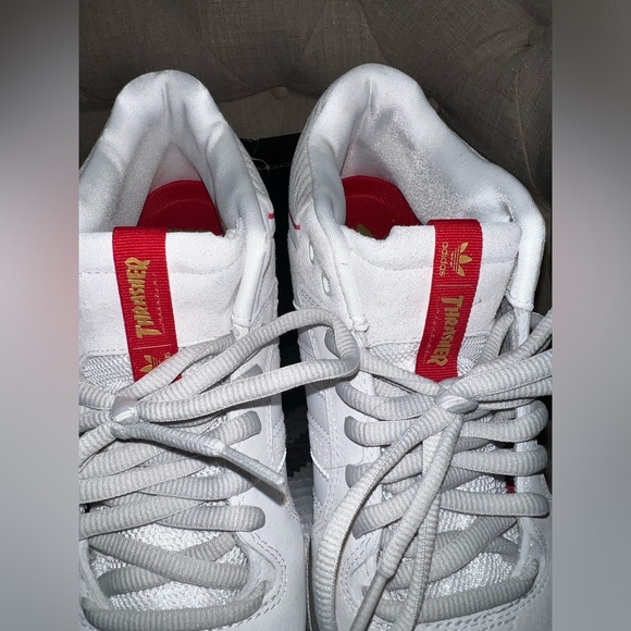 Adidas Tyshawn x Thrasher - Picture 2 of 2